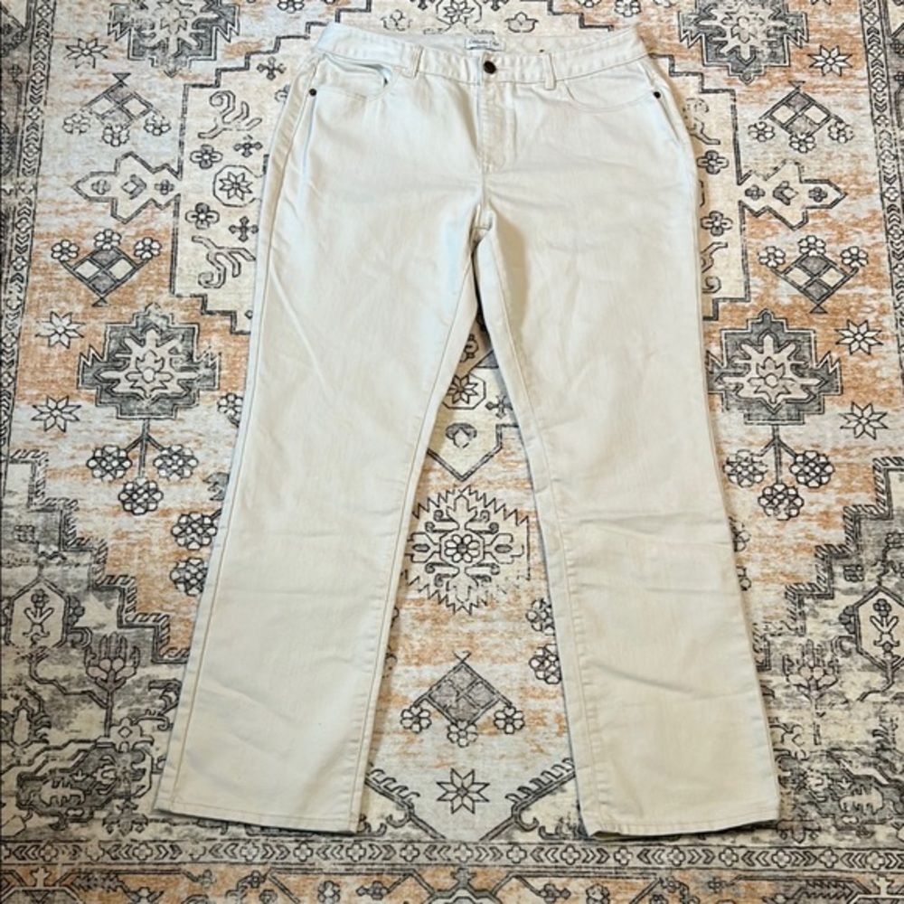 COLDWATER CREEK 12 Natural Fit mid rise cream colored jeans in EUC